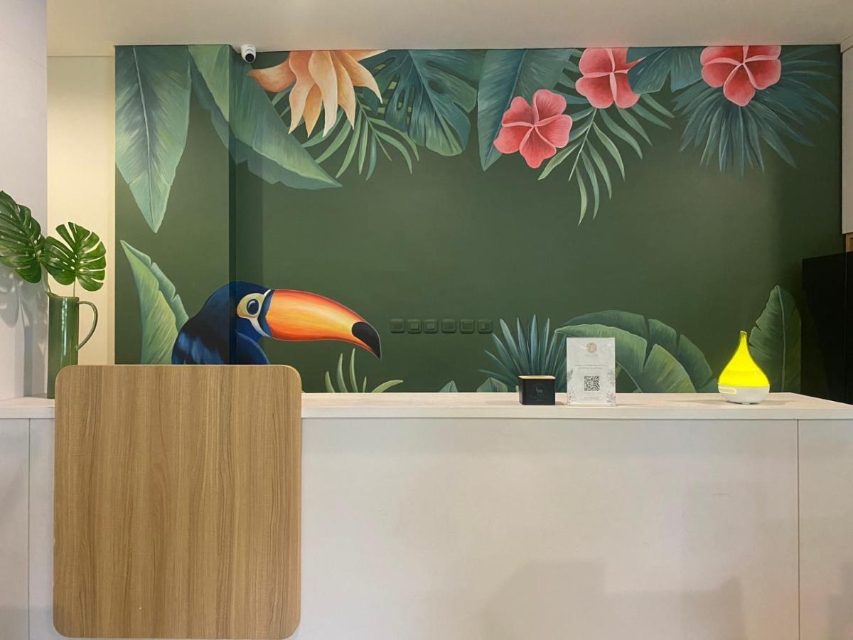 Casa Calma Hotel ジャカルタ エクステリア 写真